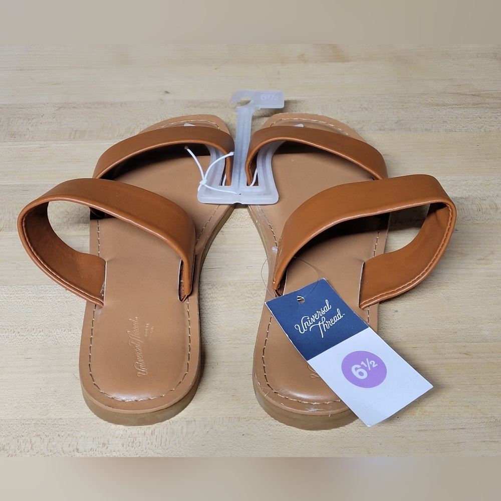 Universal Thread Brown leather slip on sandals - Picture 7 of 7